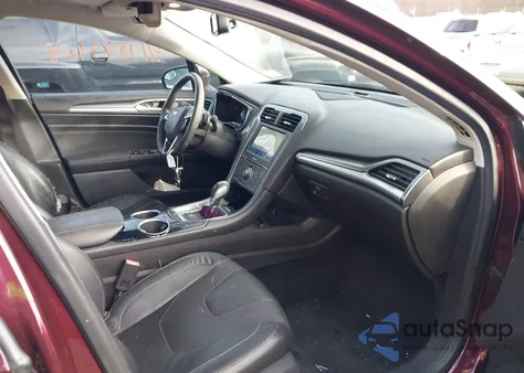 2013 Ford Fusion Titanium z USA, uszkodzony, nr VIN 3FA6P0K93DR115611